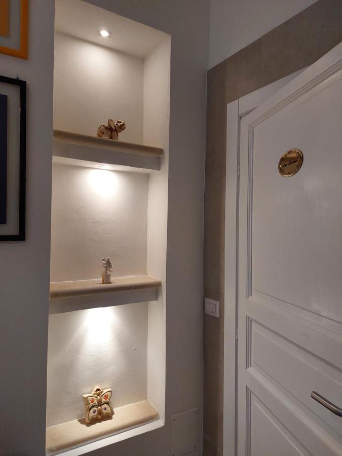 A Casa Di Frida Hotel Lecce Bagian luar foto